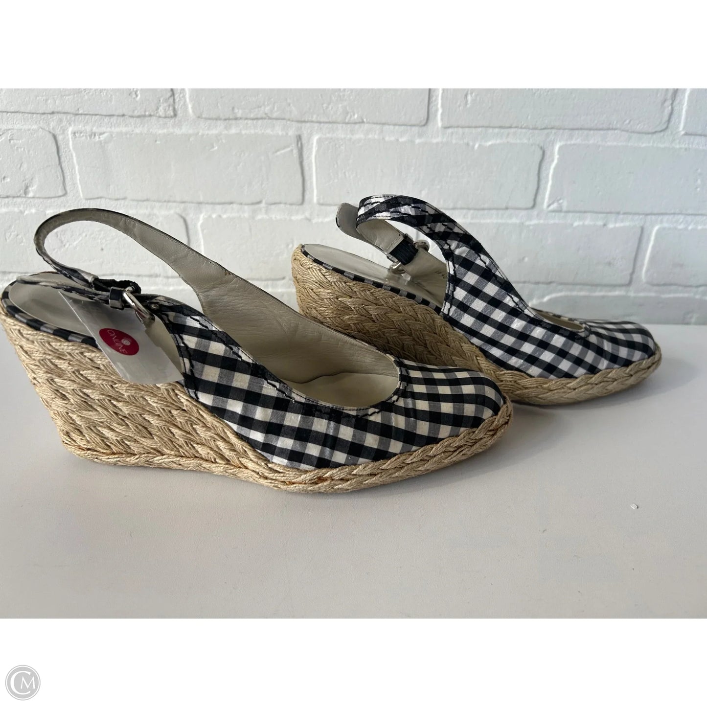 Sandals Designer By Stuart Weitzman In Black & Cream, Size: 8.5