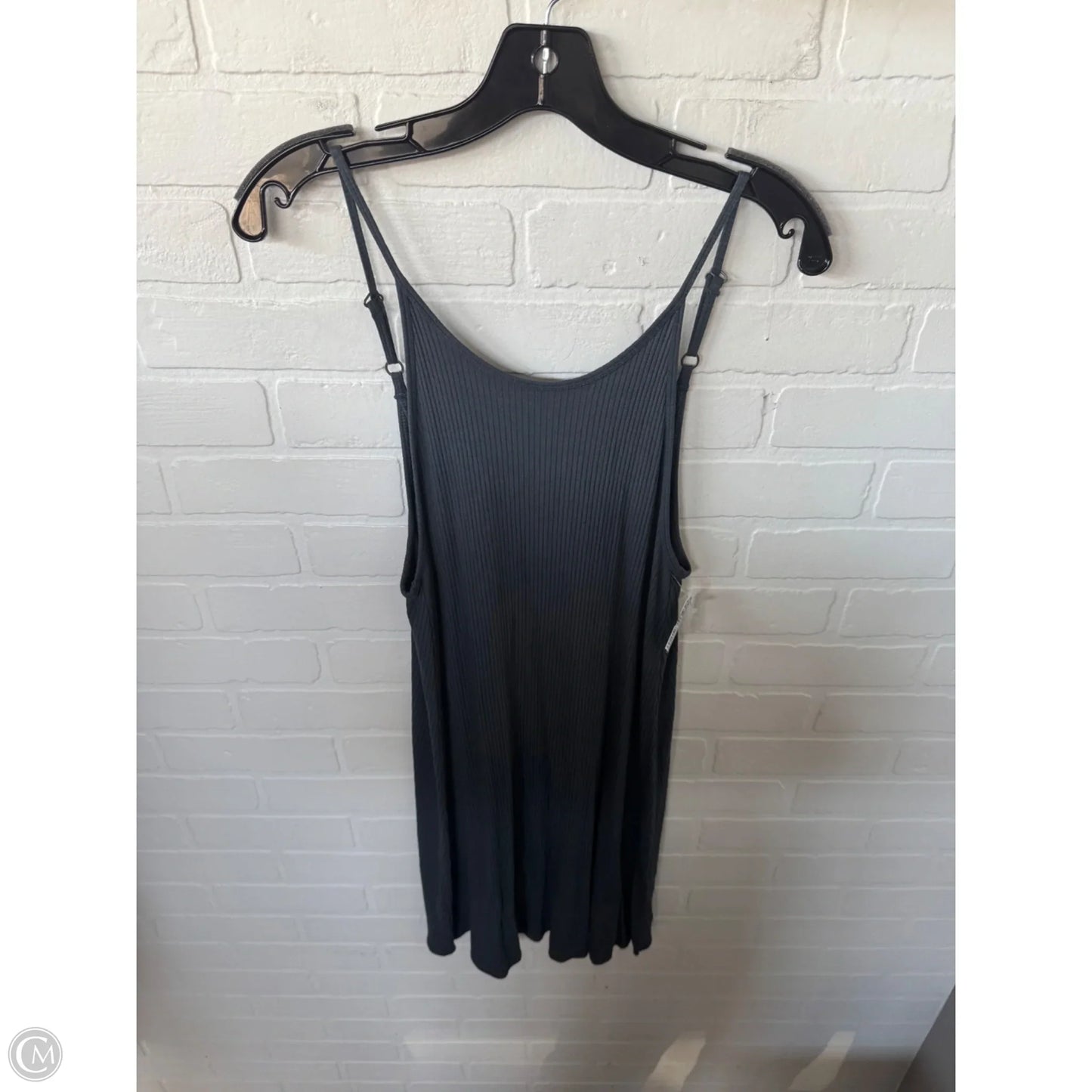 Dress Casual Short By Clothes Mentor In Grey, Size: M