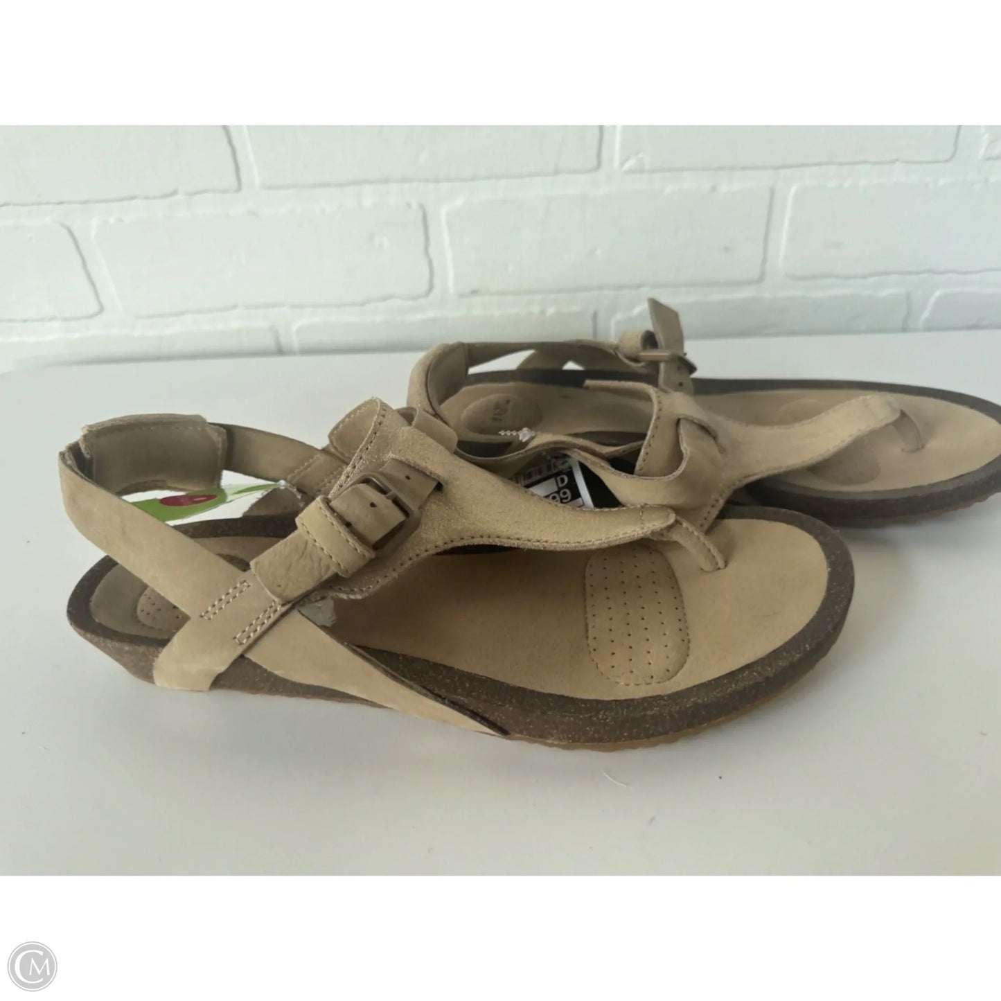 Sandals Flats By Teva In Gold & Tan, Size: 9