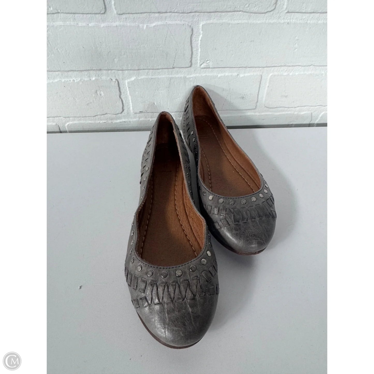 Shoes Designer By Frye In Brown & Grey, Size: 5.5