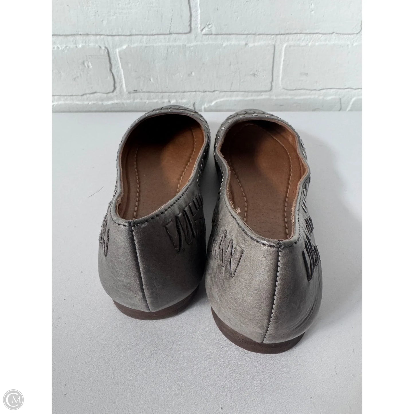 Shoes Designer By Frye In Brown & Grey, Size: 5.5