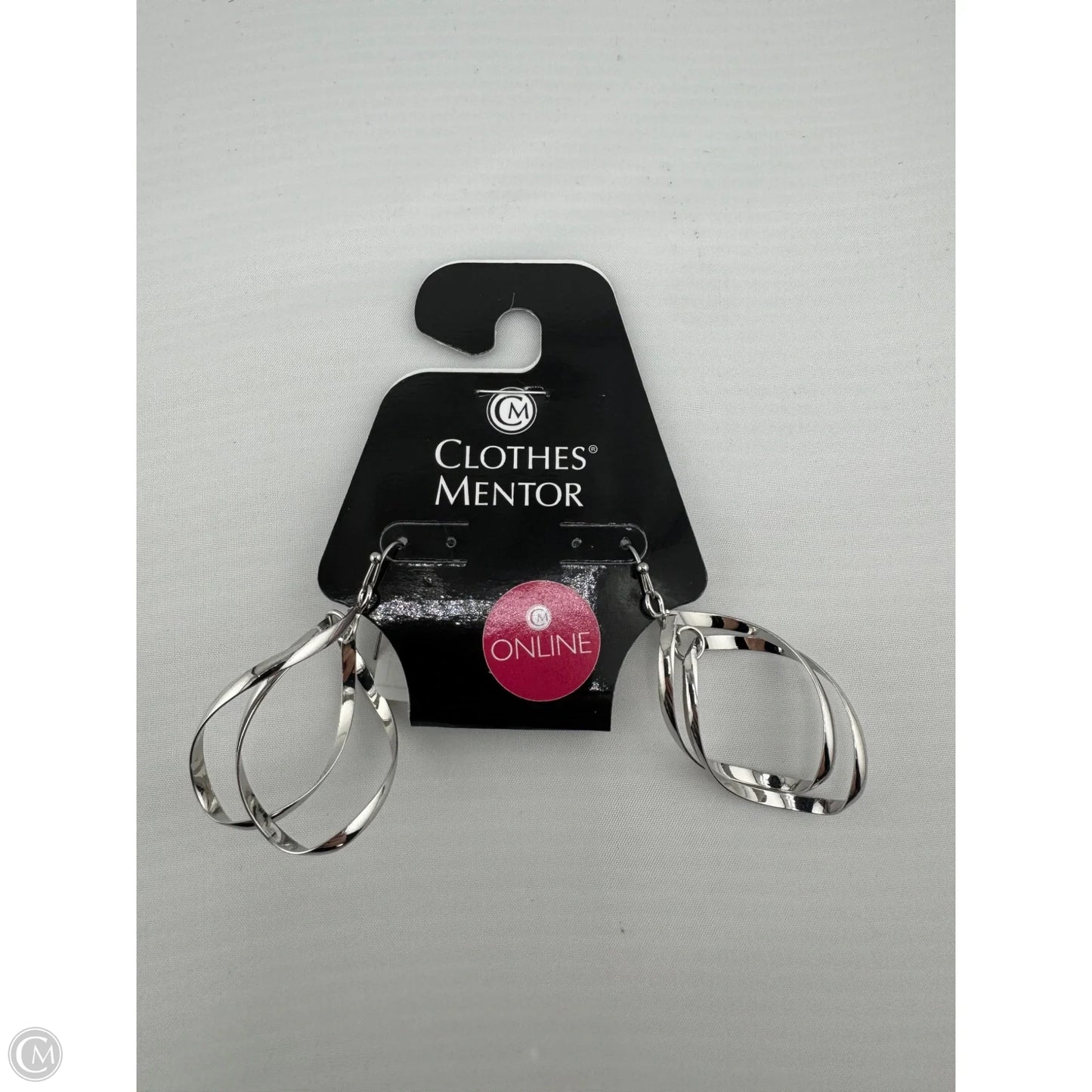 Earrings Dangle/drop By Clothes Mentor