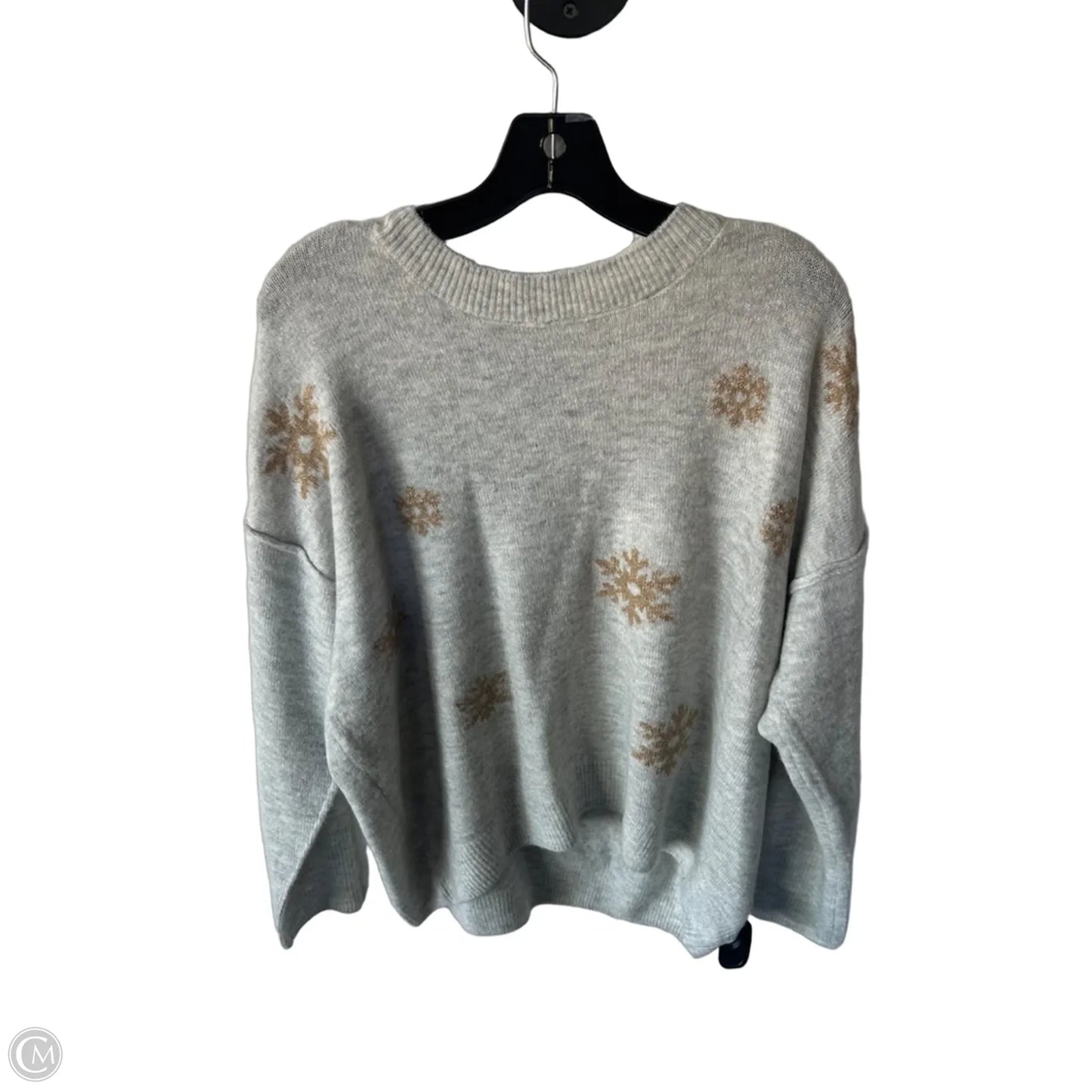 Sweater By Cece In Grey, Size: L