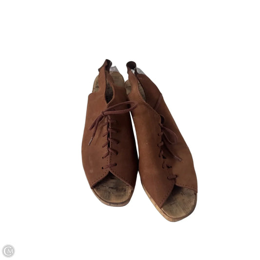 Sandals Heels Block By Colin Stuart In Brown & Tan, Size: 6.5