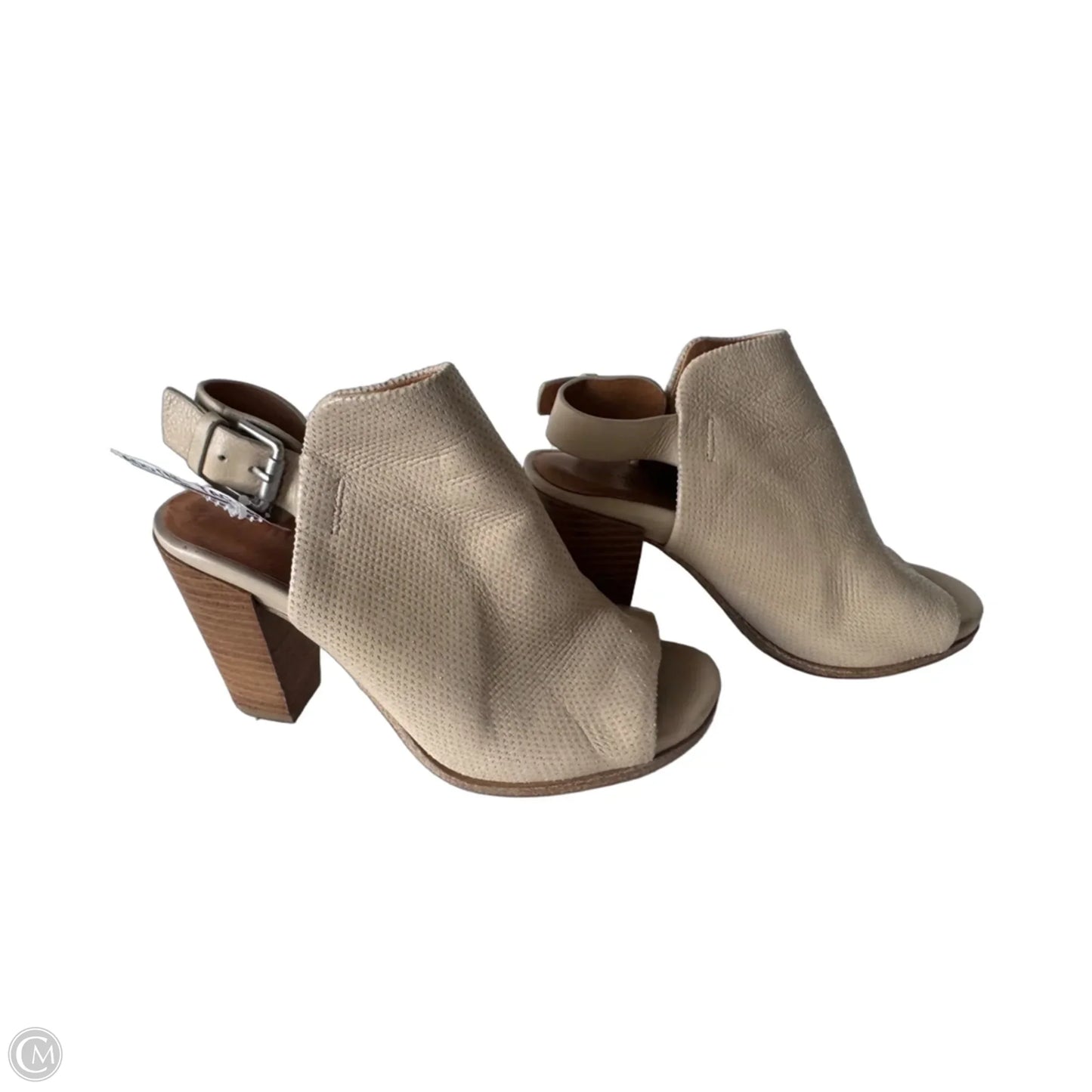 Sandals Heels Block By Gentle Souls In Cream, Size: 6