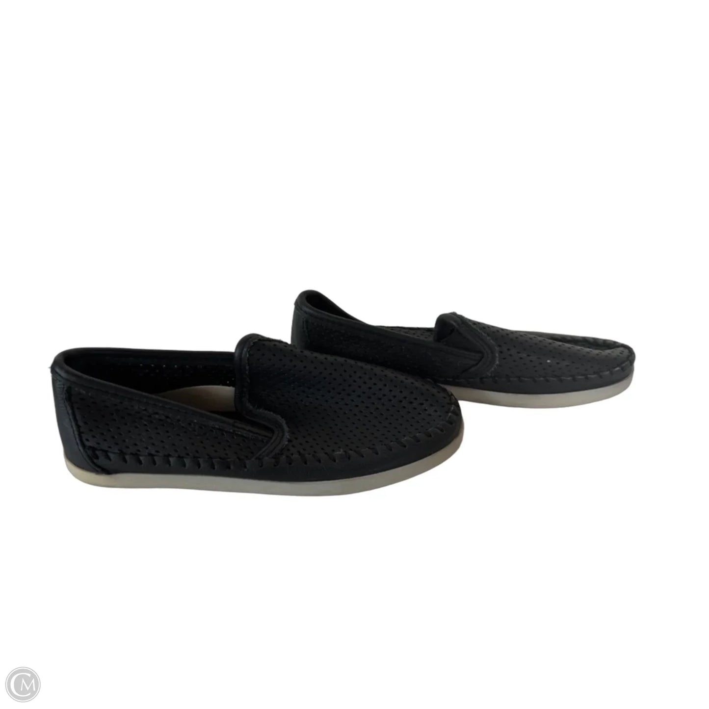 Shoes Flats By Minnetonka In Black, Size: 6.5