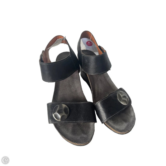 Sandals Heels Wedge By Taos In Black, Size: 7.5