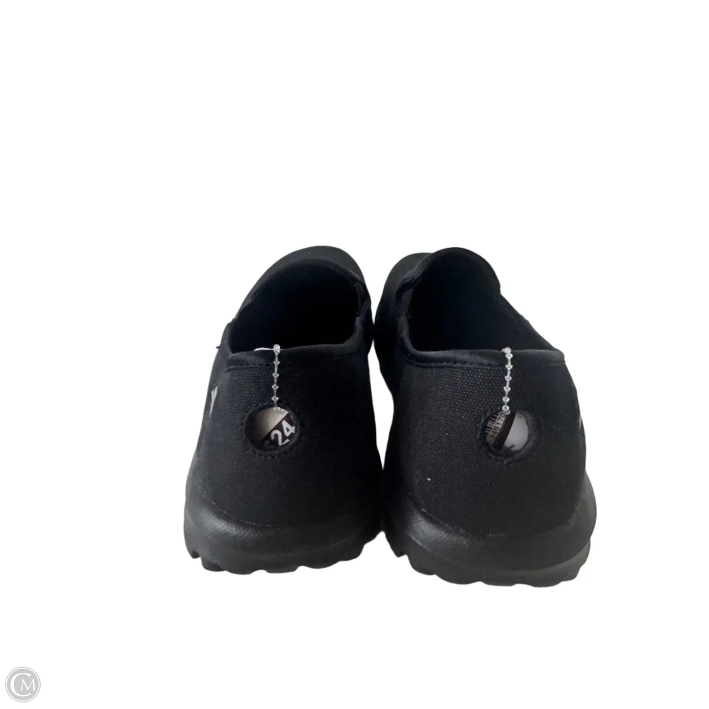 Shoes Sneakers By Skechers In Black, Size: 6.5