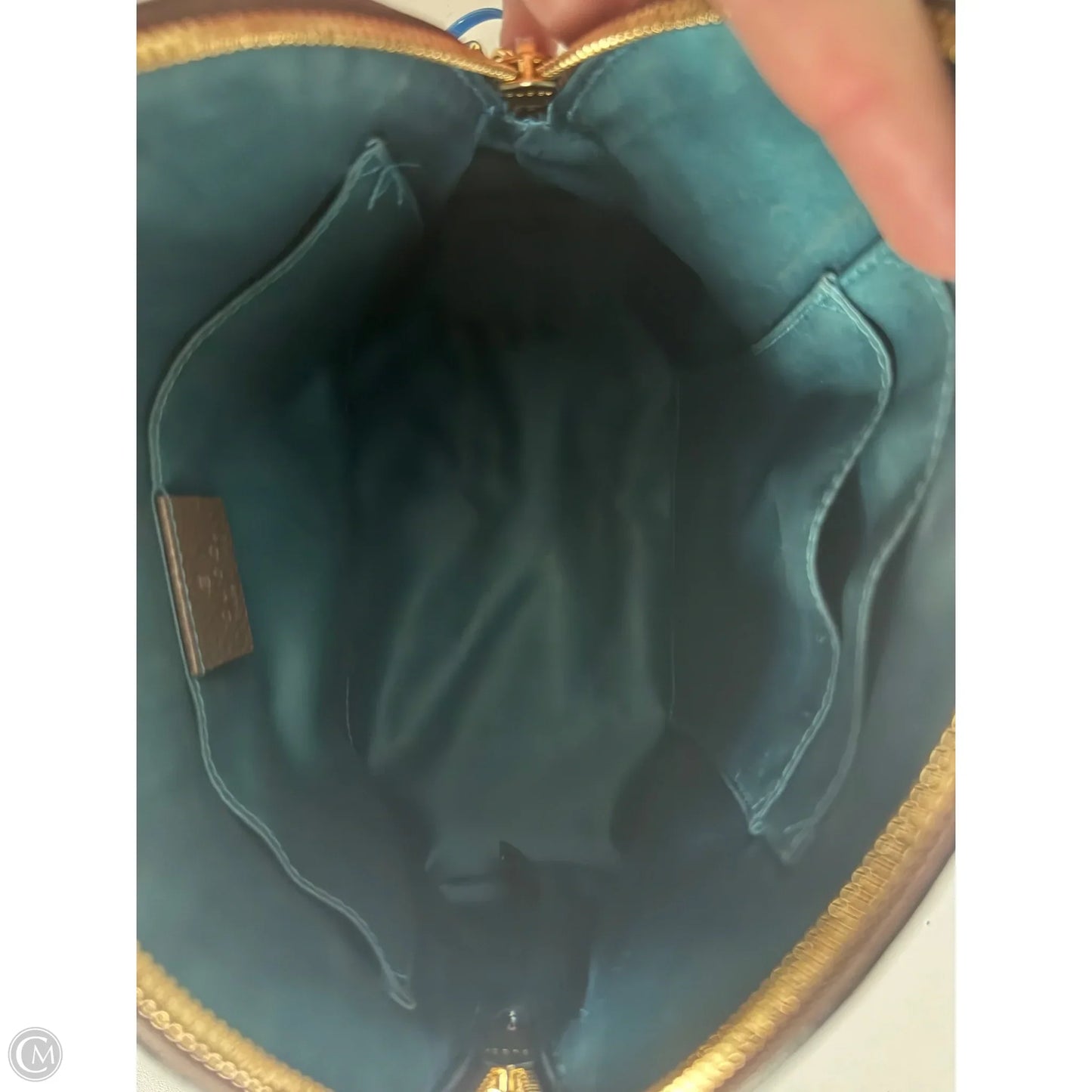 Crossbody Luxury Designer By Gucci, Size: Medium