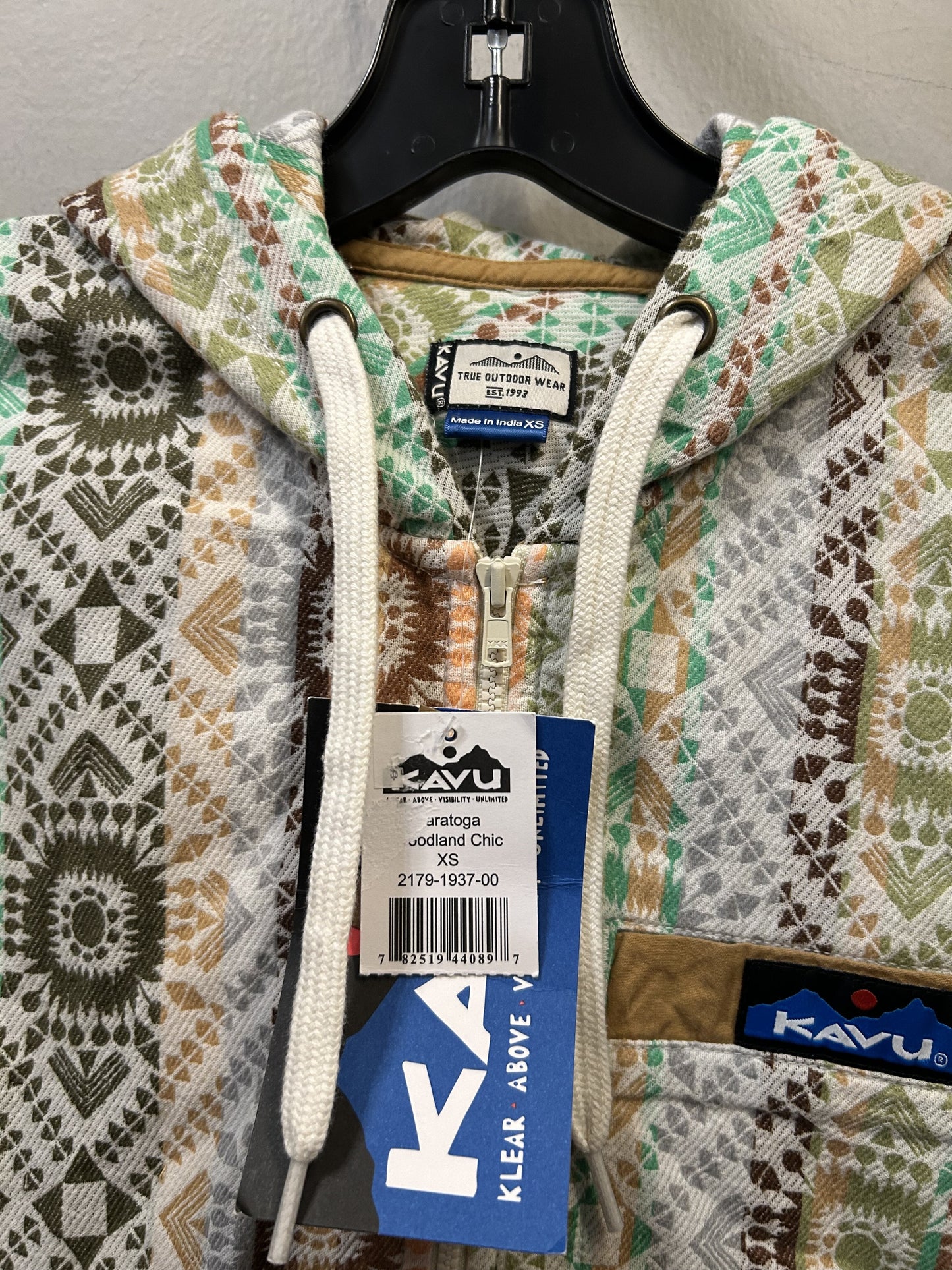 Jacket Shirt By Kavu  Size: Xs