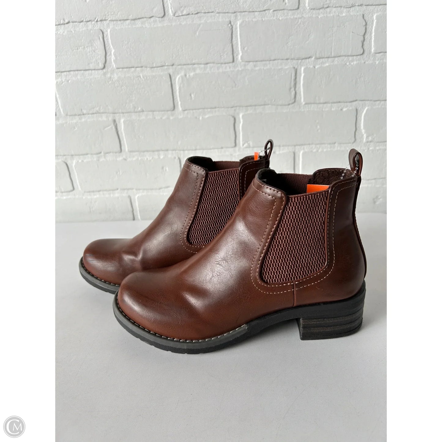 Boots Ankle Flats By Eastland In Brown, Size: 6