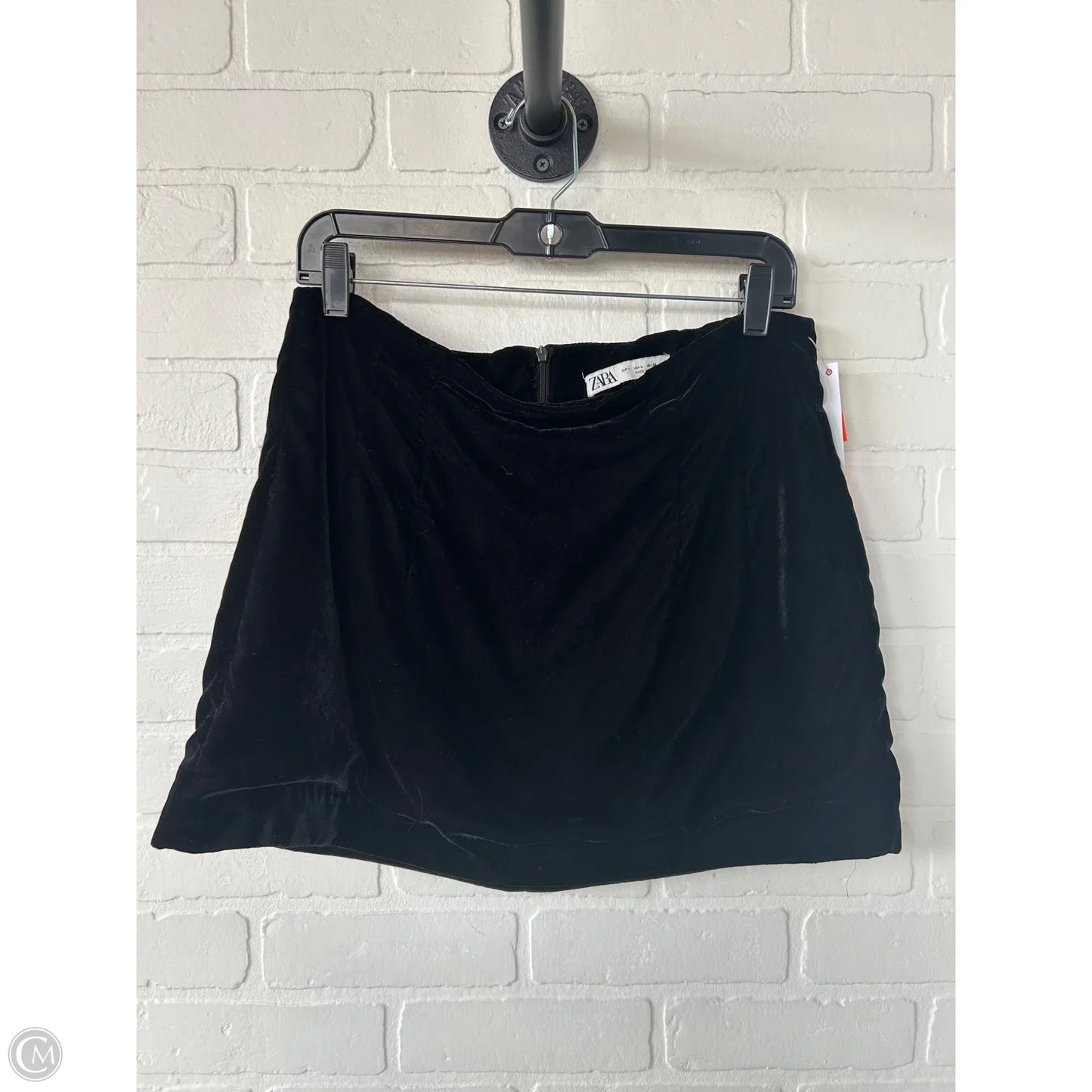 Skirt Mini & Short By Zara In Black, Size: 12