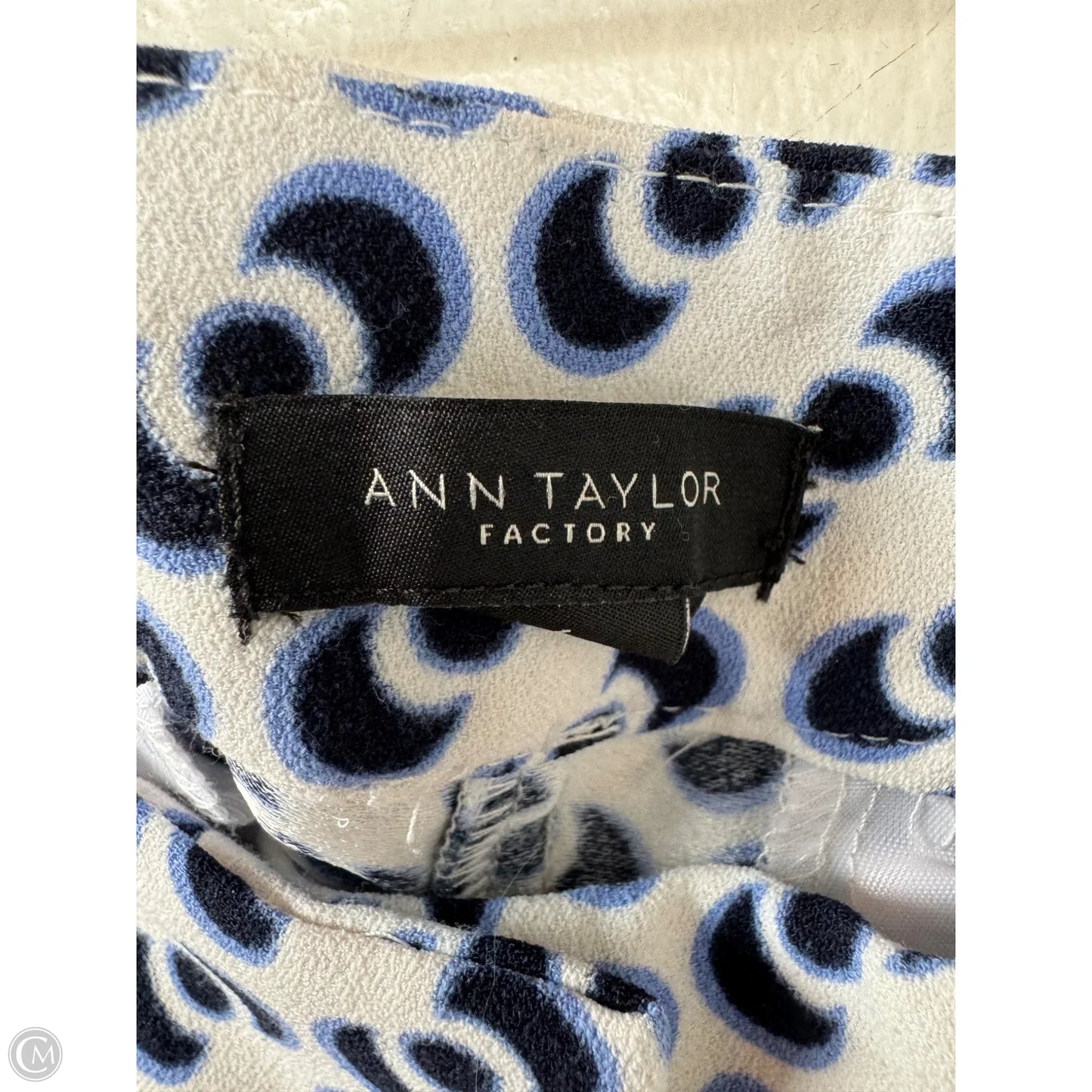 Shorts By Ann Taylor In Blue & White, Size: 6