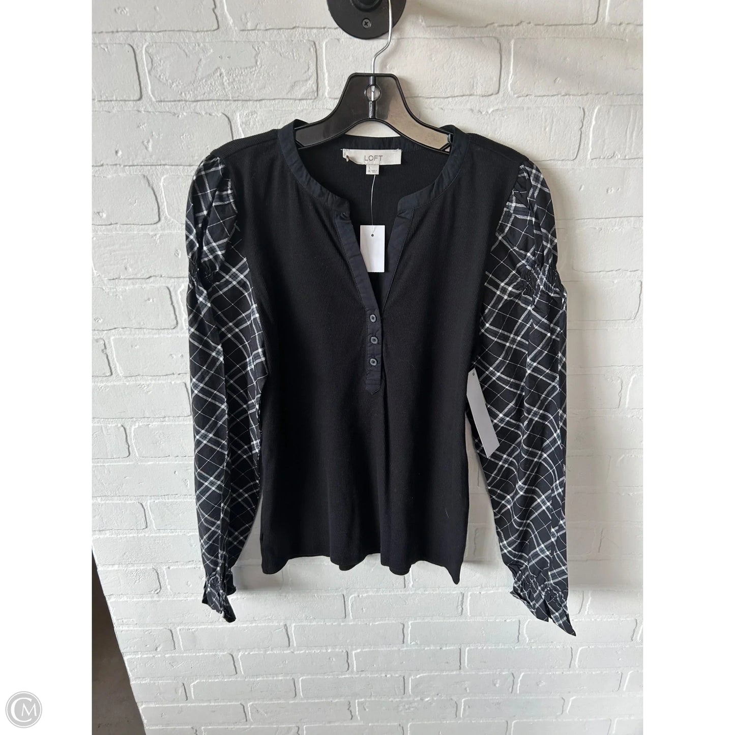 Top Long Sleeve By Loft In Black, Size: M