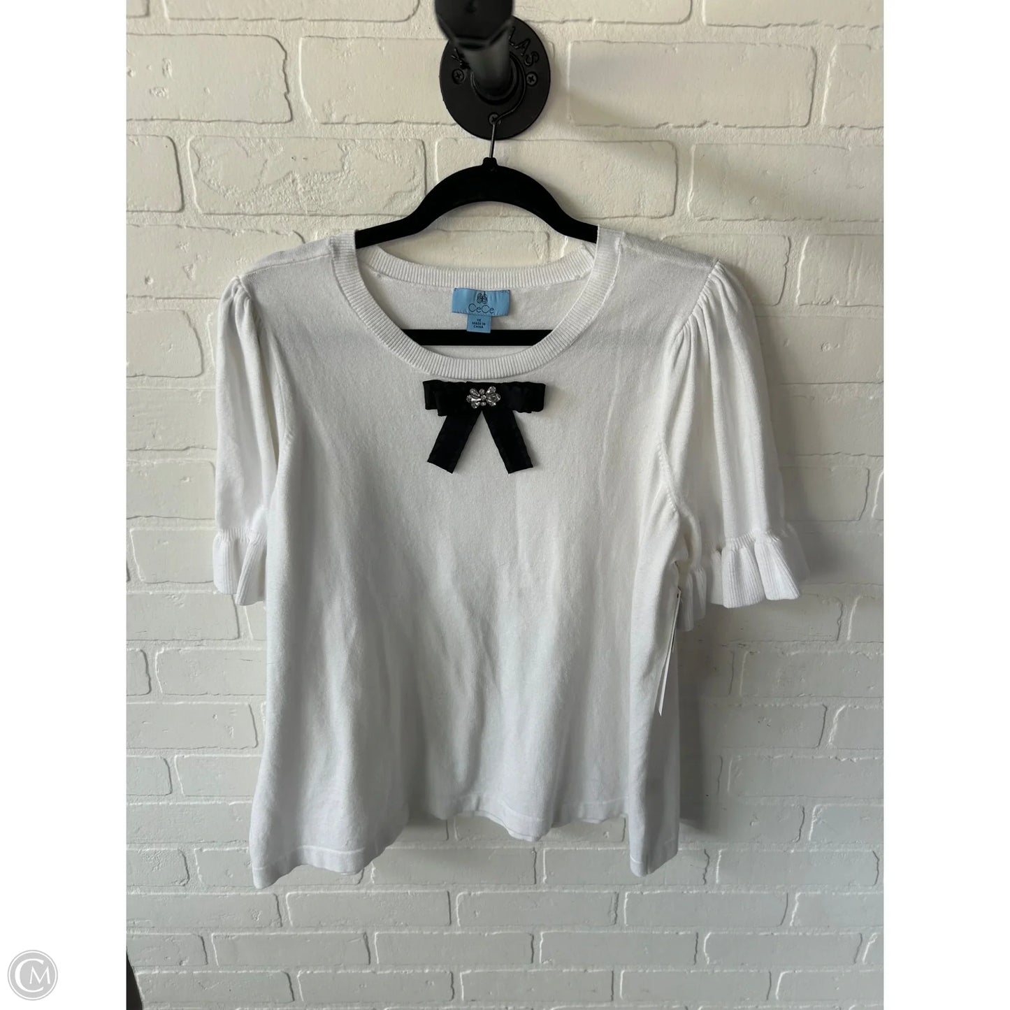 Sweater Short Sleeve By Cece In White, Size: 1x