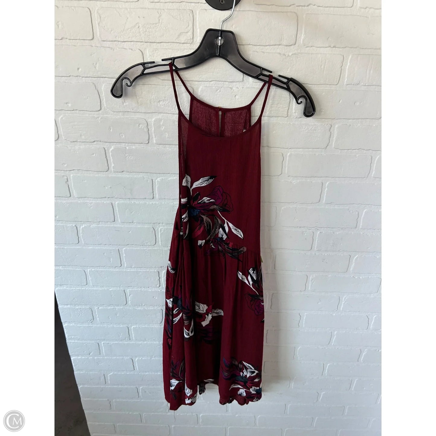 Dress Casual Short By Entro In Red & White, Size: L