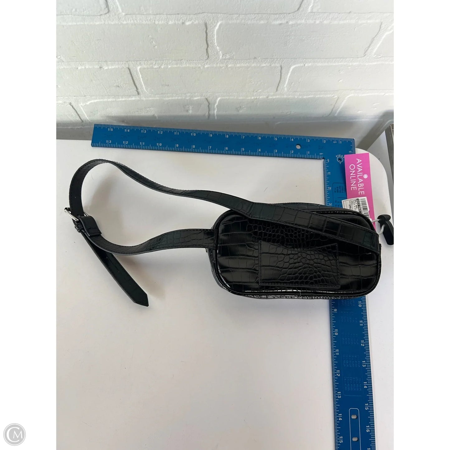 Belt Bag By Wild Fable, Size: Small