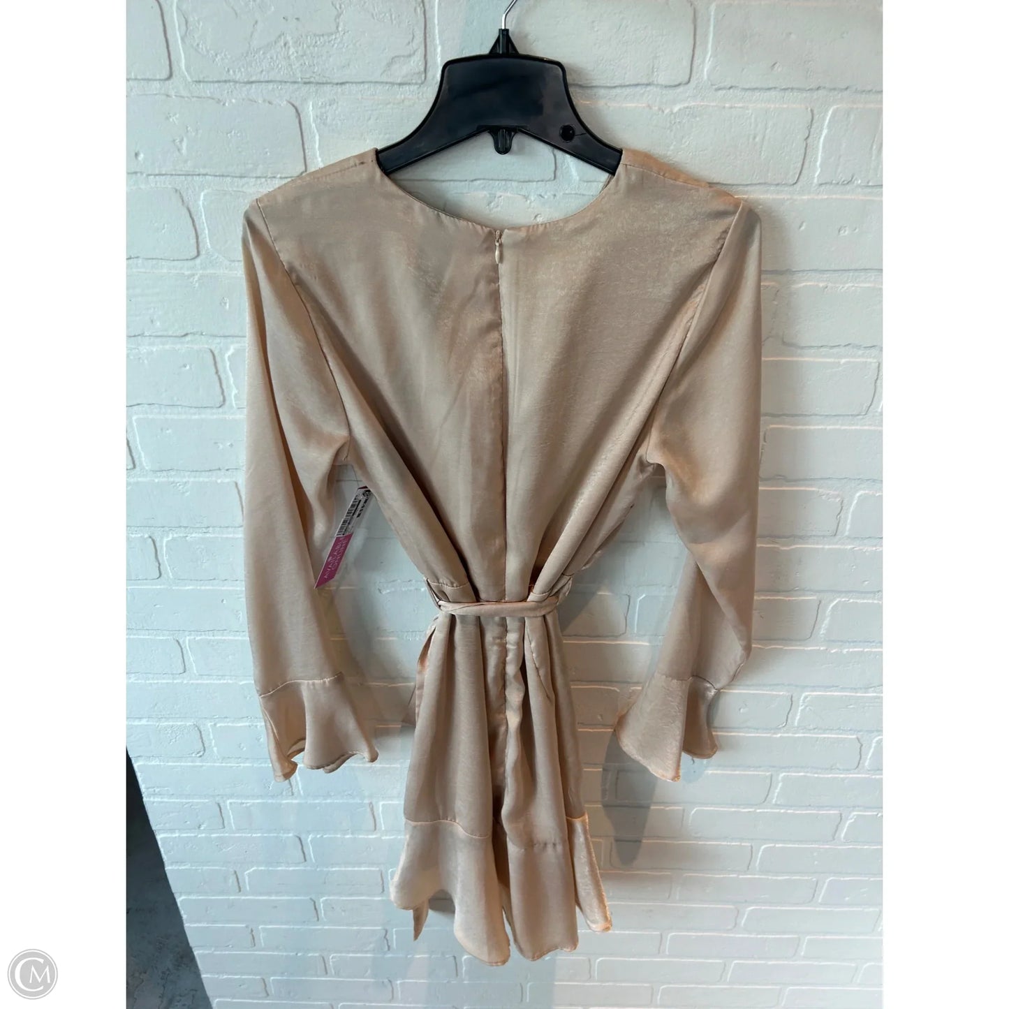 Dress Casual Short By Altard State In Gold, Size: S