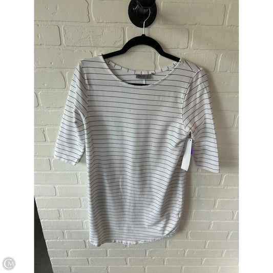 Dress Casual Short By Clothes Mentor In Blue & White, Size: S