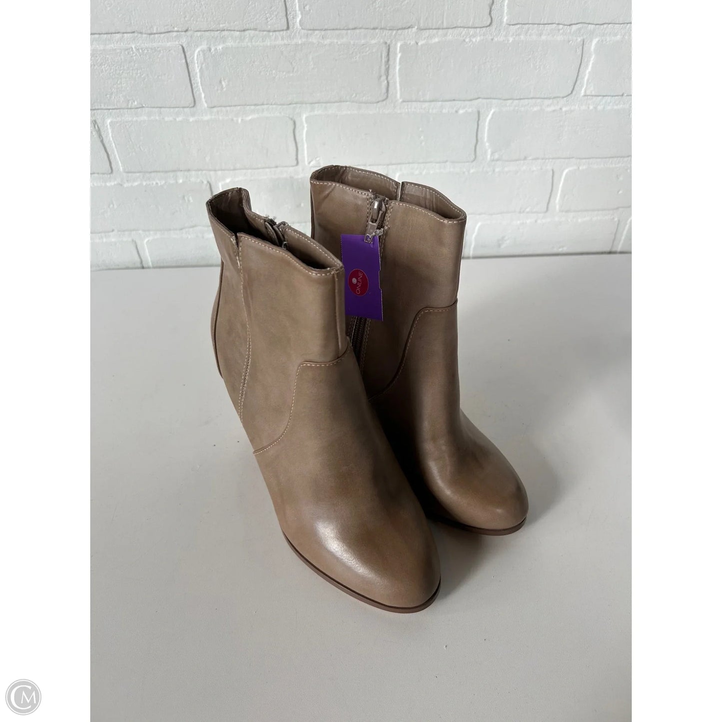 Boots Ankle Heels By Clothes Mentor In Brown, Size: 9