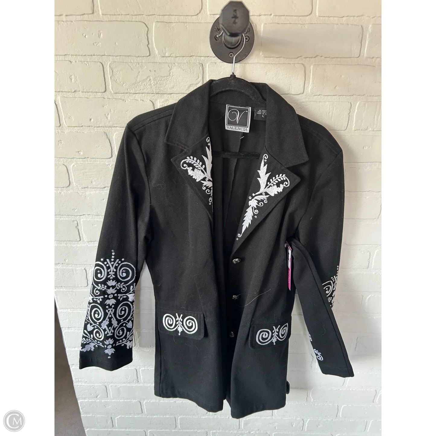 Blazer By Clothes Mentor In Black & White, Size: L