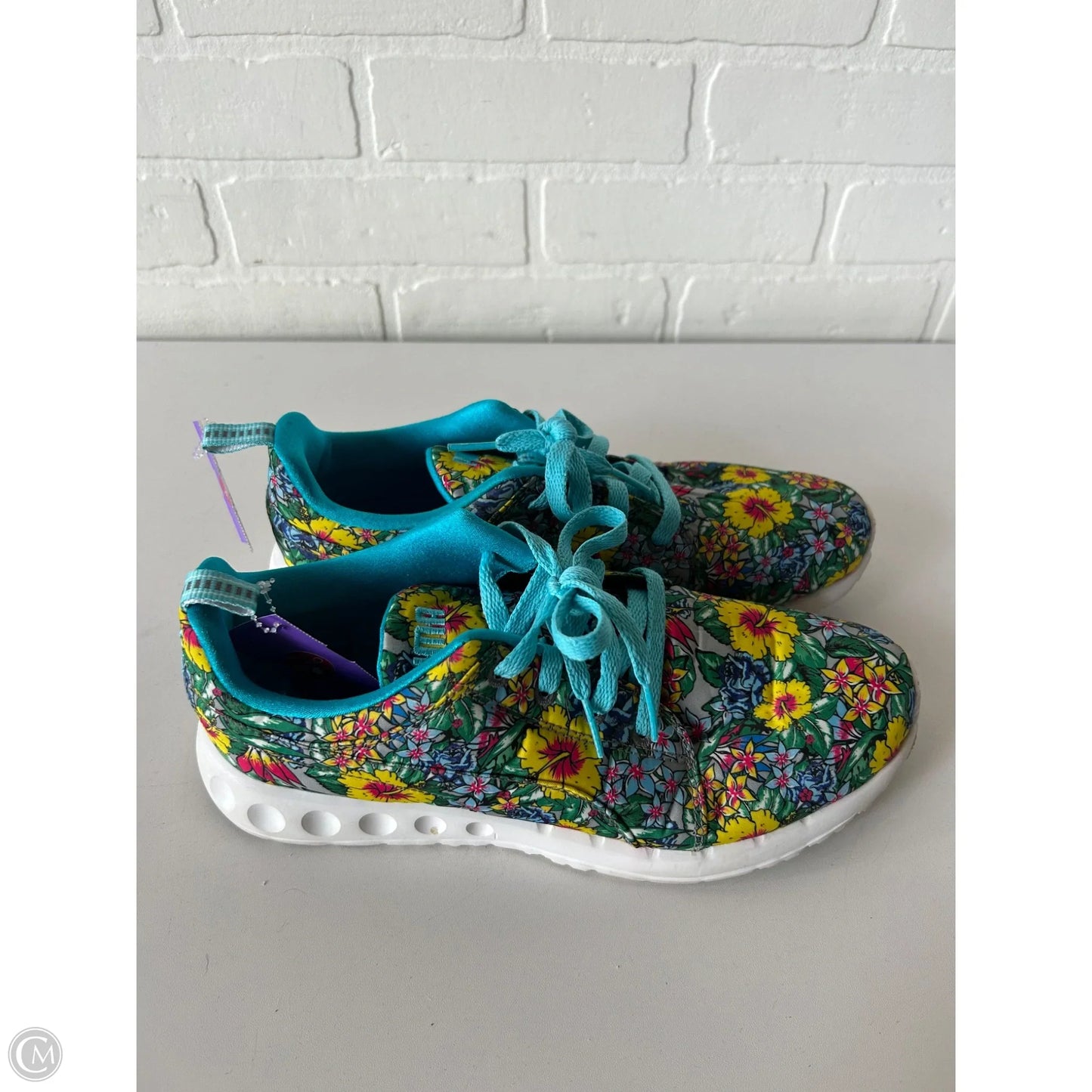 Shoes Sneakers By Puma In Blue & Yellow, Size: 10