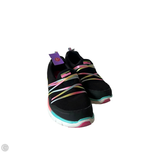 Shoes Sneakers By Skechers In Black & Pink, Size: 10