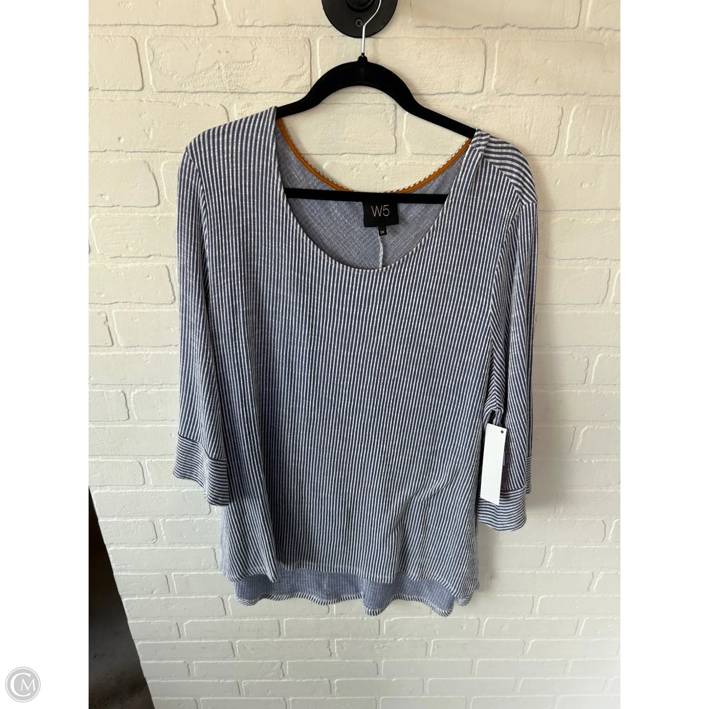 Top Long Sleeve By W5 In Blue & White, Size: 3x