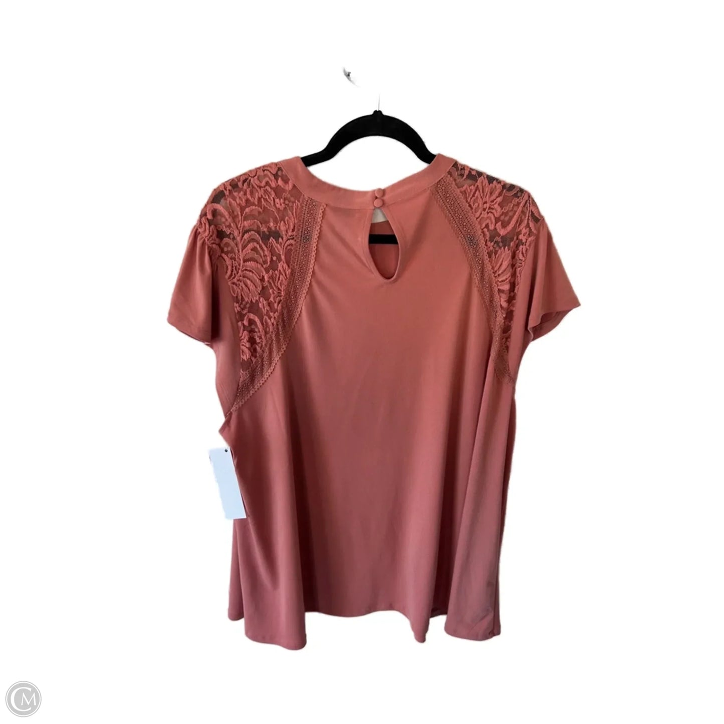 Top Short Sleeve By Torrid In Peach, Size: 4x