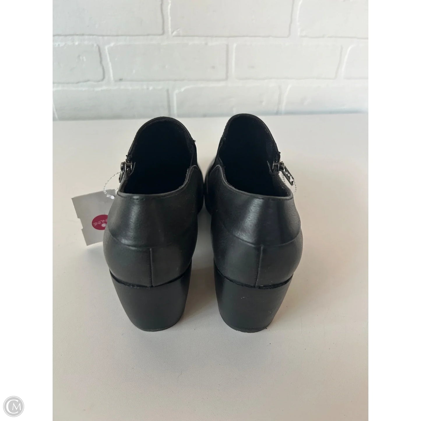 Sandals Heels Block By Bare Traps In Black, Size: 6.5
