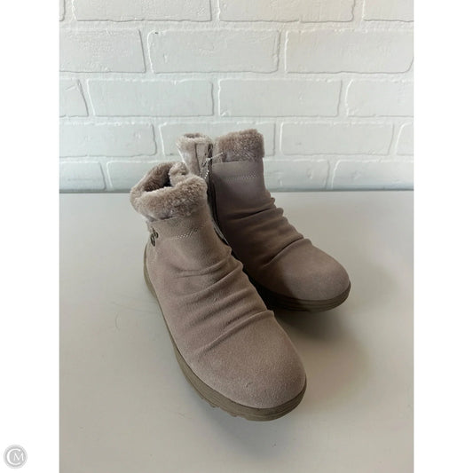 Boots Snow By Bare Traps In Pink, Size: 6.5