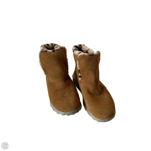 Boots Ankle Flats By Skechers In Tan, Size: 6.5