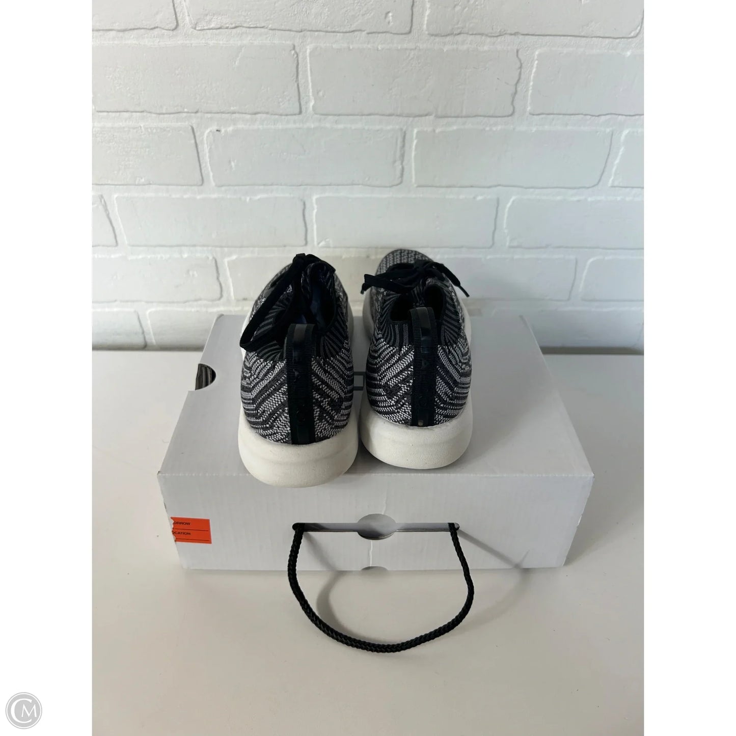 Shoes Sneakers By Aldo In Black & Grey, Size: 7.5