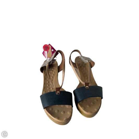 Sandals Heels Wedge By Clothes Mentor In Blue & Tan, Size: 10