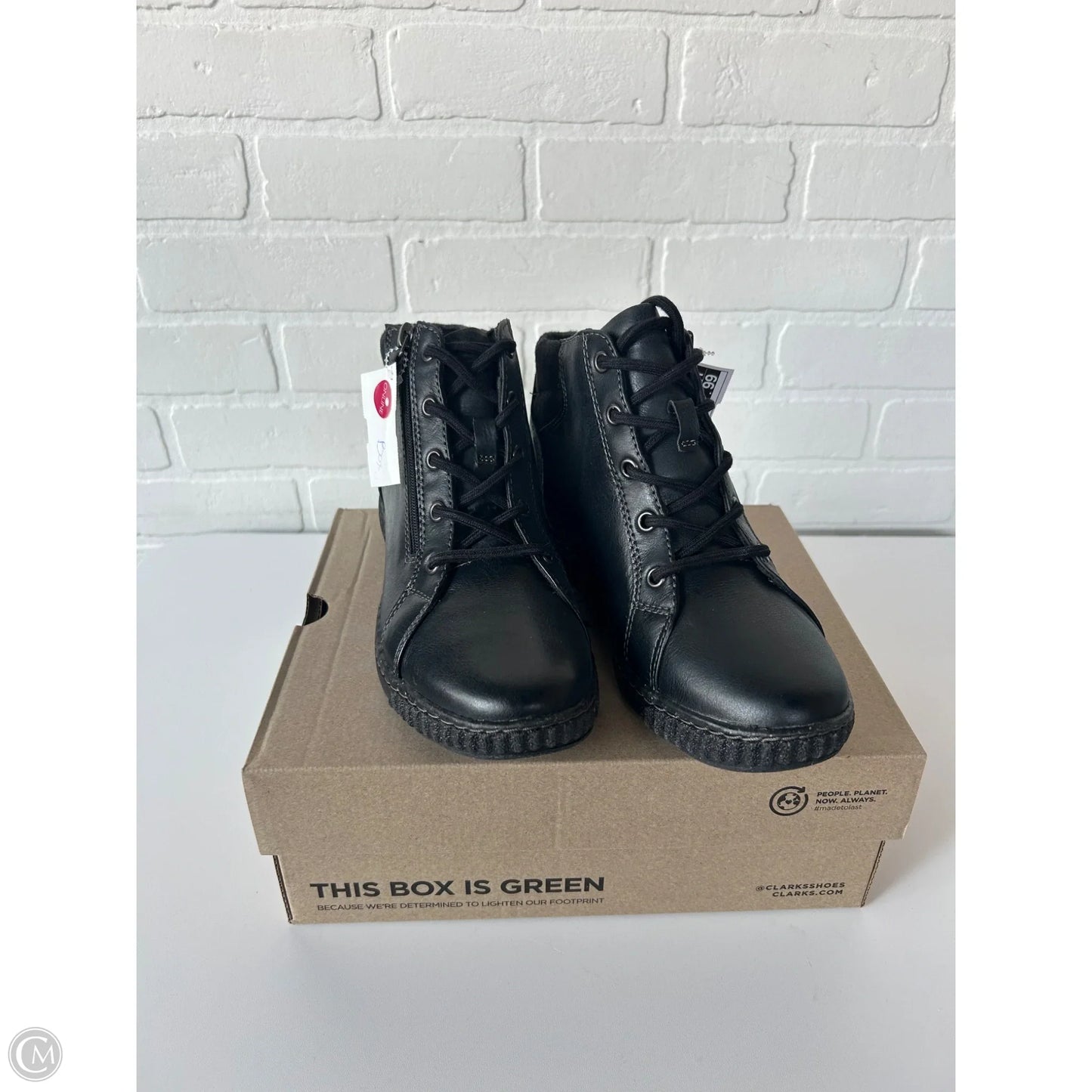 Boots Ankle Flats By Clarks In Black, Size: 7