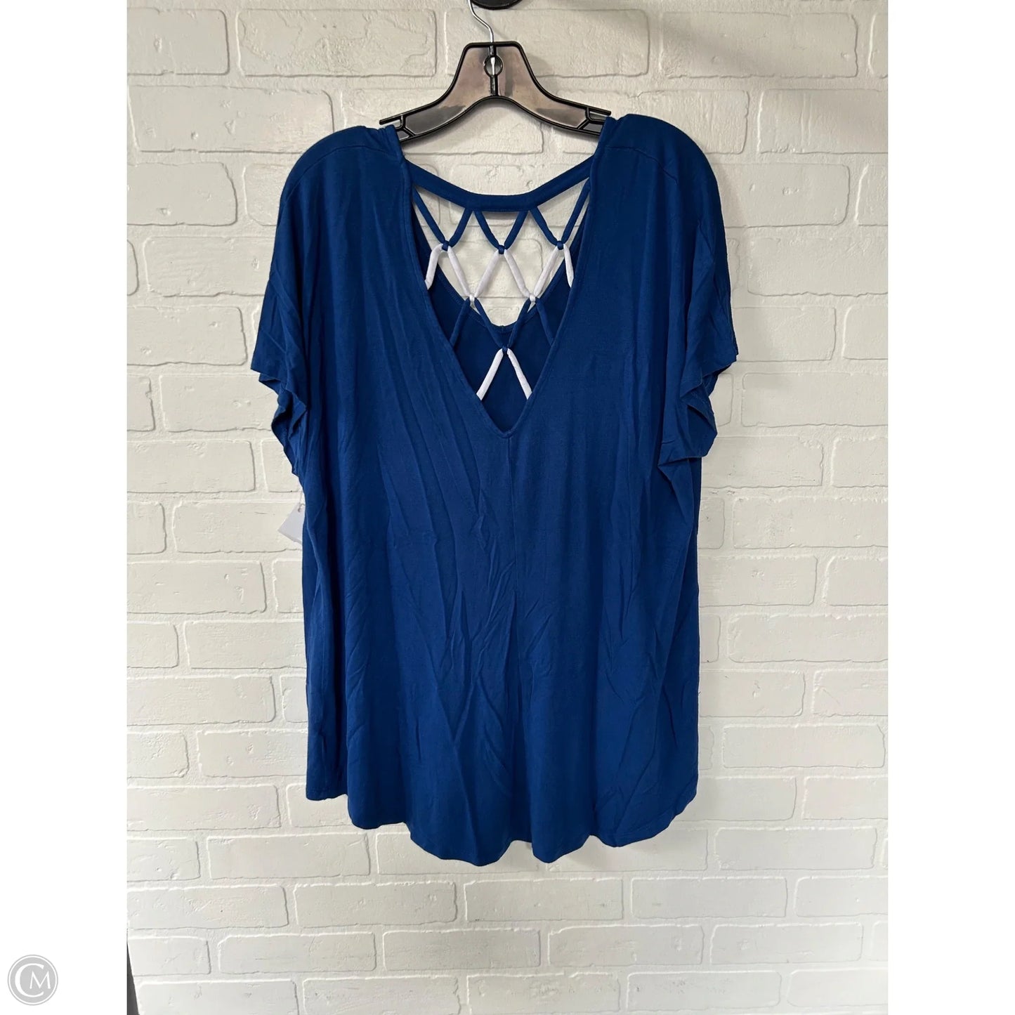 Top Short Sleeve Basic By Lane Bryant In Blue & White, Size: 1x