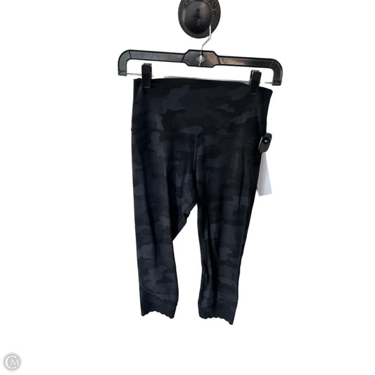 Athletic Leggings Capris By Lululemon In Black & Grey, Size: 6