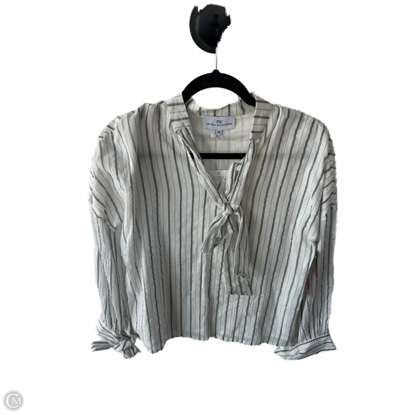 Top Long Sleeve By Cmc In Grey & White, Size: Xs