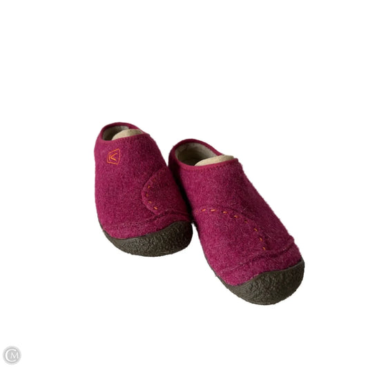 Shoes Flats By Keen In Brown & Purple, Size: 7