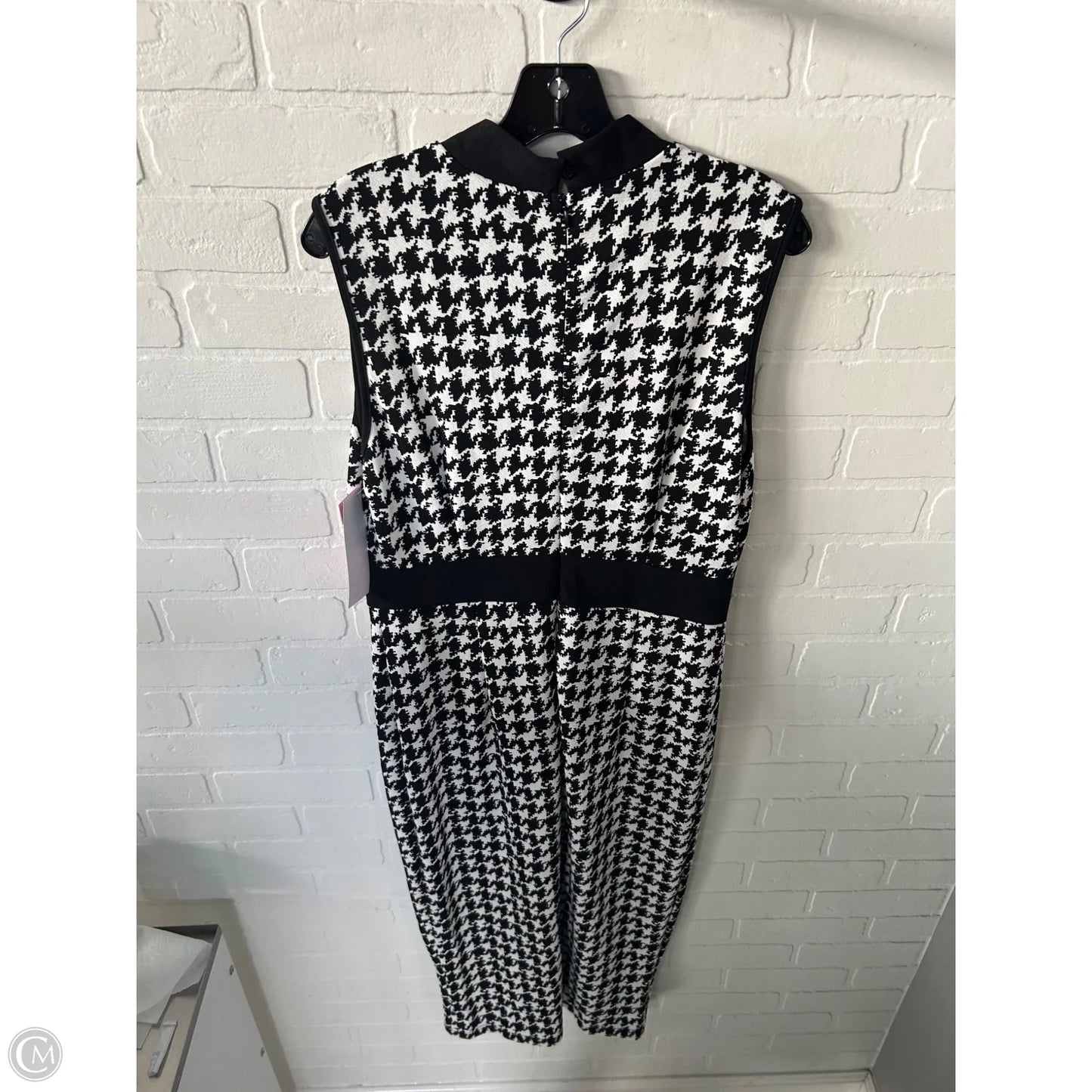 Dress Work By Shein In Black & White, Size: Xl