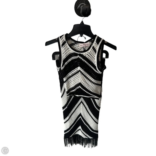 Skirt Set 2pc By Clothes Mentor In Black & White, Size: S