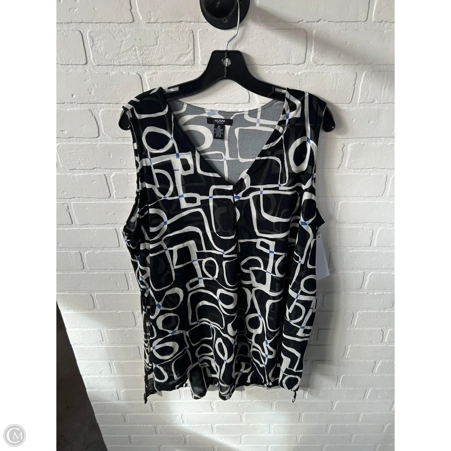 Top Sleeveless By Alfani In Black & White, Size: 2x