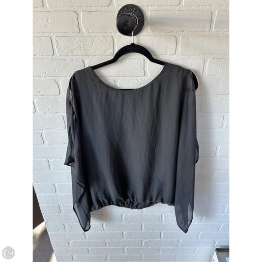 Top Short Sleeve By Chicos In Grey, Size: L