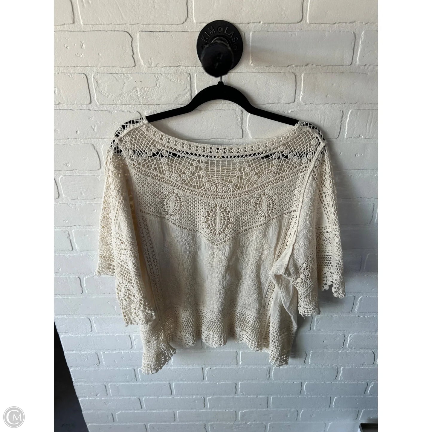 Top Short Sleeve By Democracy In Tan, Size: Xl