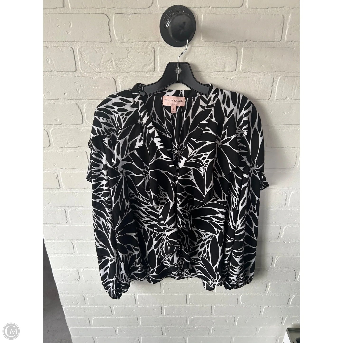 Top Long Sleeve By Chicos In Black & White, Size: L