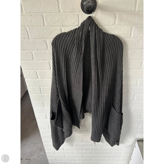 Shawl By Barefoot Dreams In Grey, Size: Osfm
