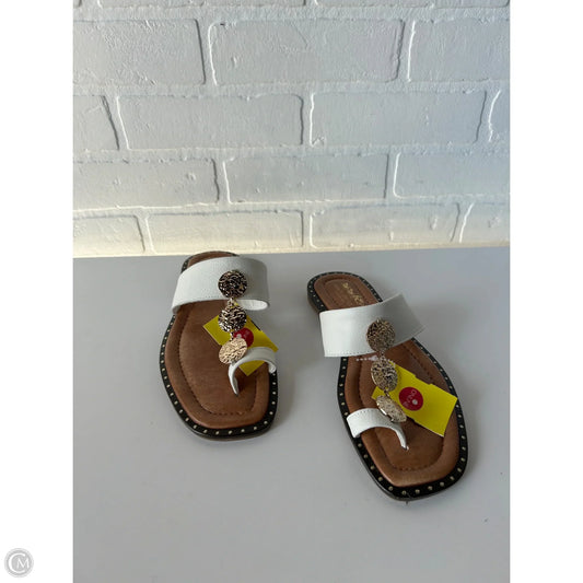 Sandals Flip Flops By Coach And Four In Brown & Cream, Size: 6.5