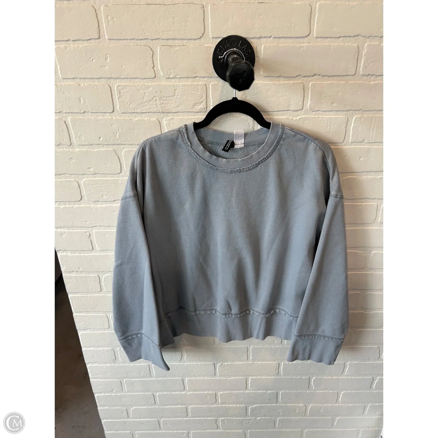 Sweatshirt Crewneck By Divided In Blue, Size: M