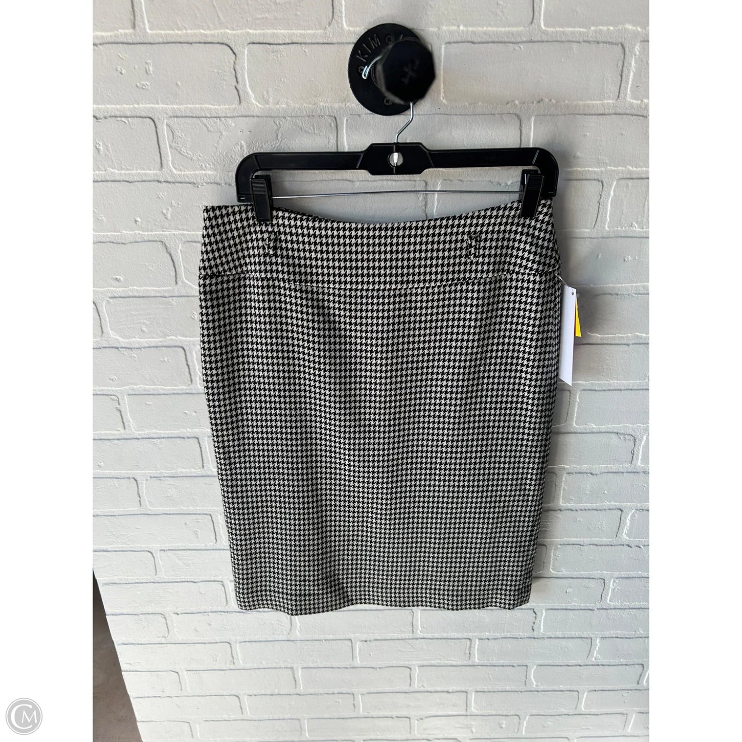 Skirt Midi By White House Black Market In Black & Cream, Size: 6