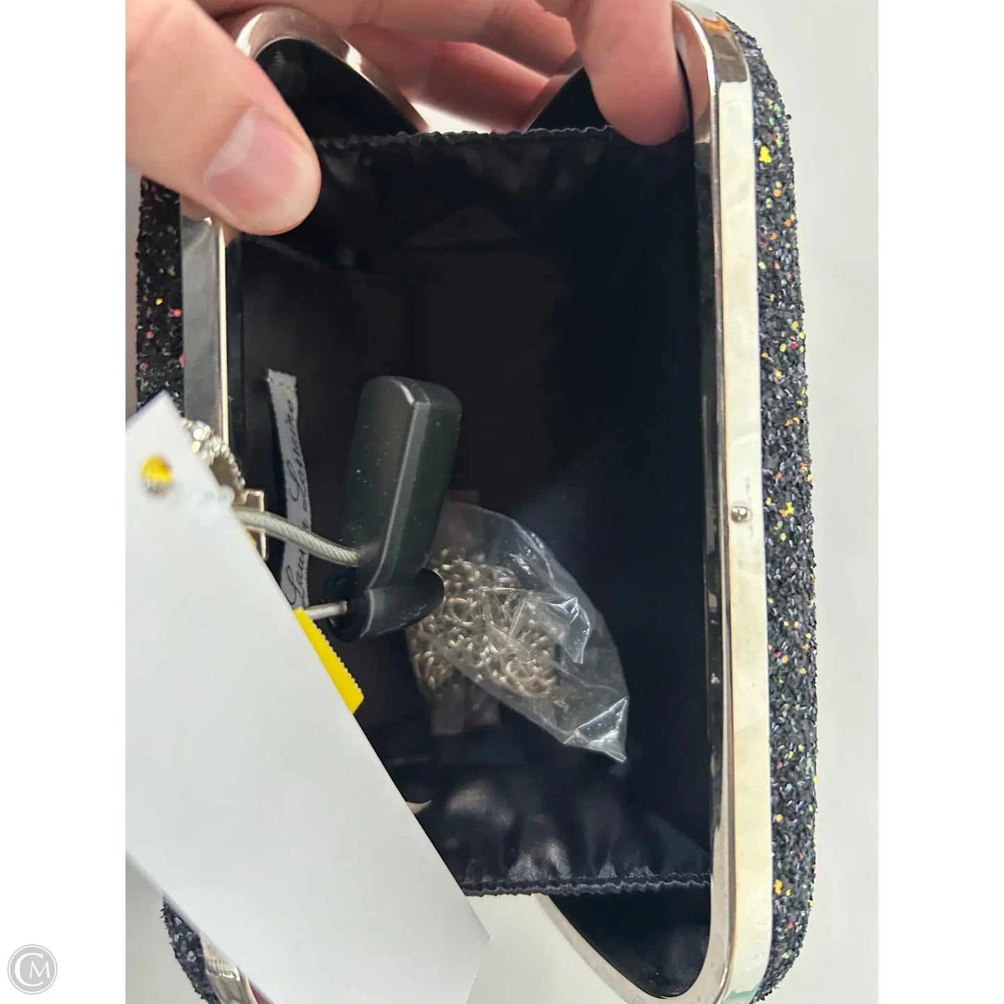 Clutch By Clothes Mentor, Size: Small